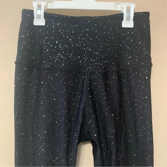 Beyond Yoga High Waisted Alloy Ombre Midi Legging Black Iridescent Speckle Large - Picture 3 of 15